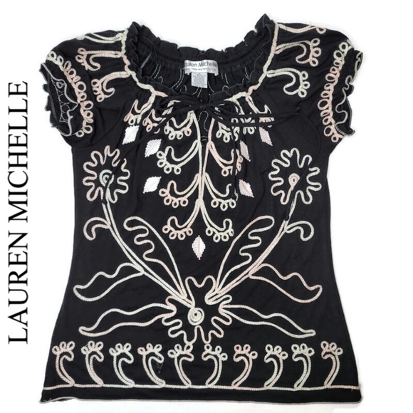 Lauren Michelle Tops - Lauren Michelle detailed ribbon beads floral tee shirt size small.